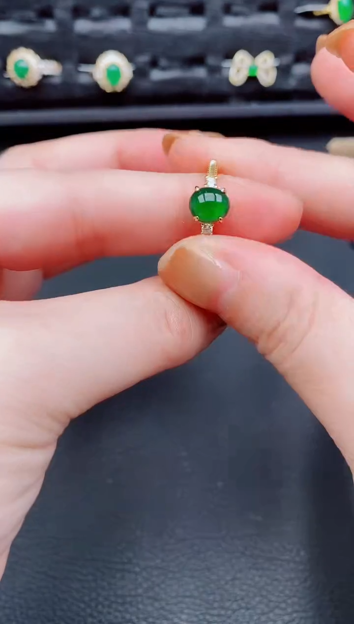 【闪购商品】翡翠戒指银S925镶嵌天然a货翡翠184