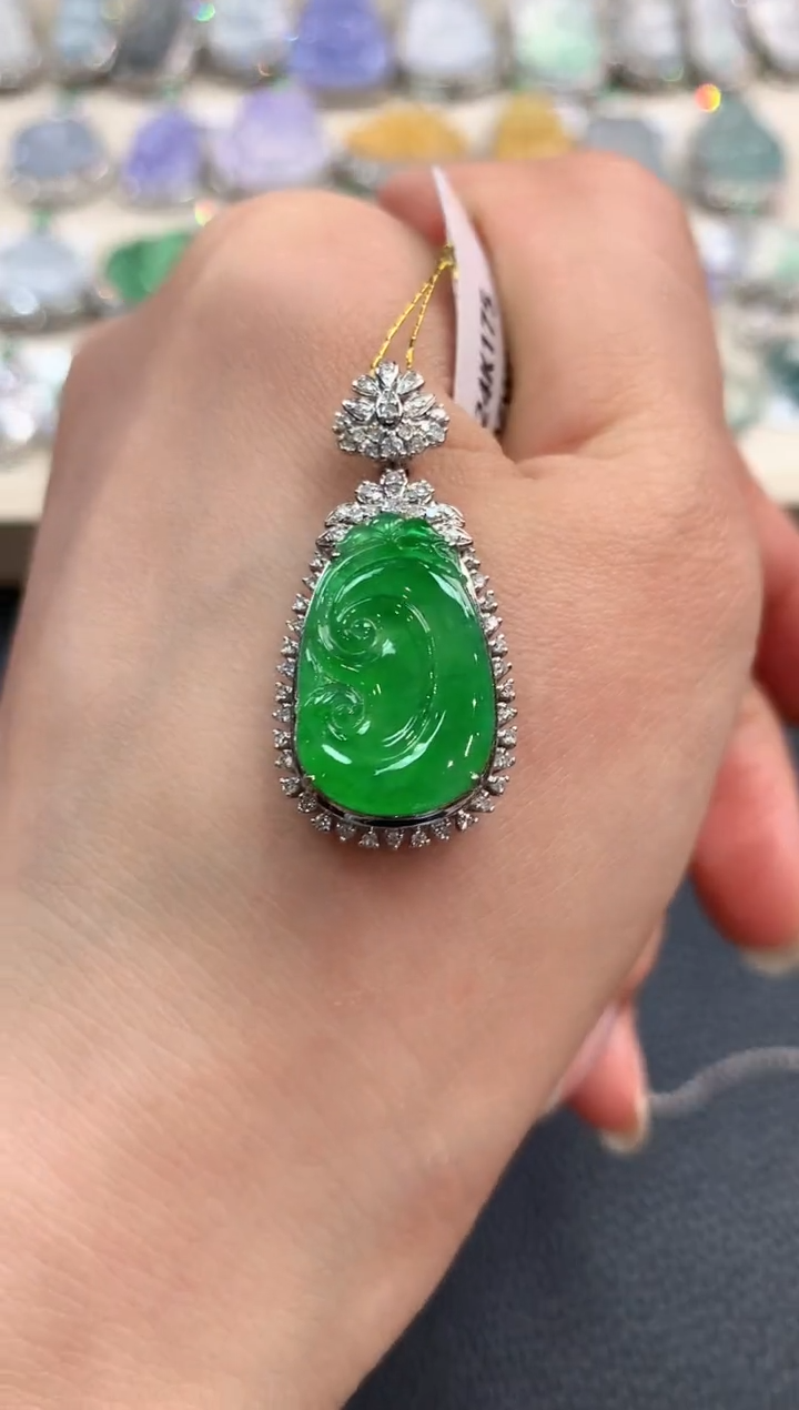 【闪购商品】翡翠吊坠(不含链)18K金镶嵌n12    