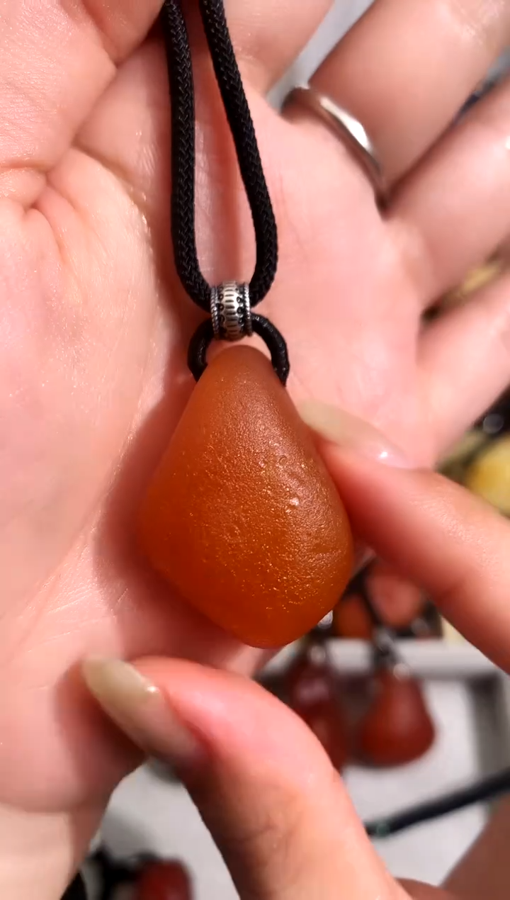 【闪购商品】蜜蜡裸石未镶嵌似玉