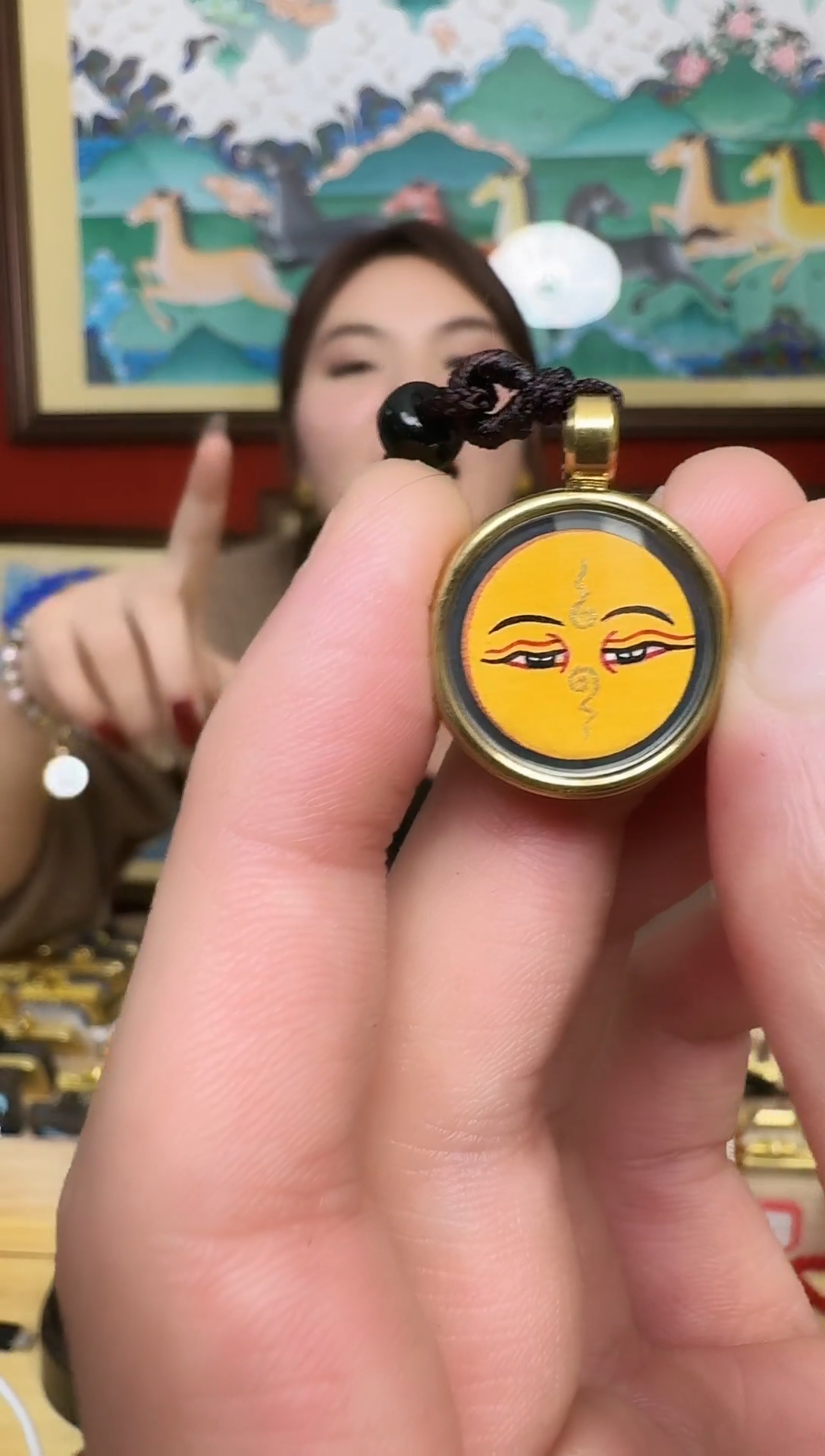 吊坠文老师-热贡纯手绘周毛