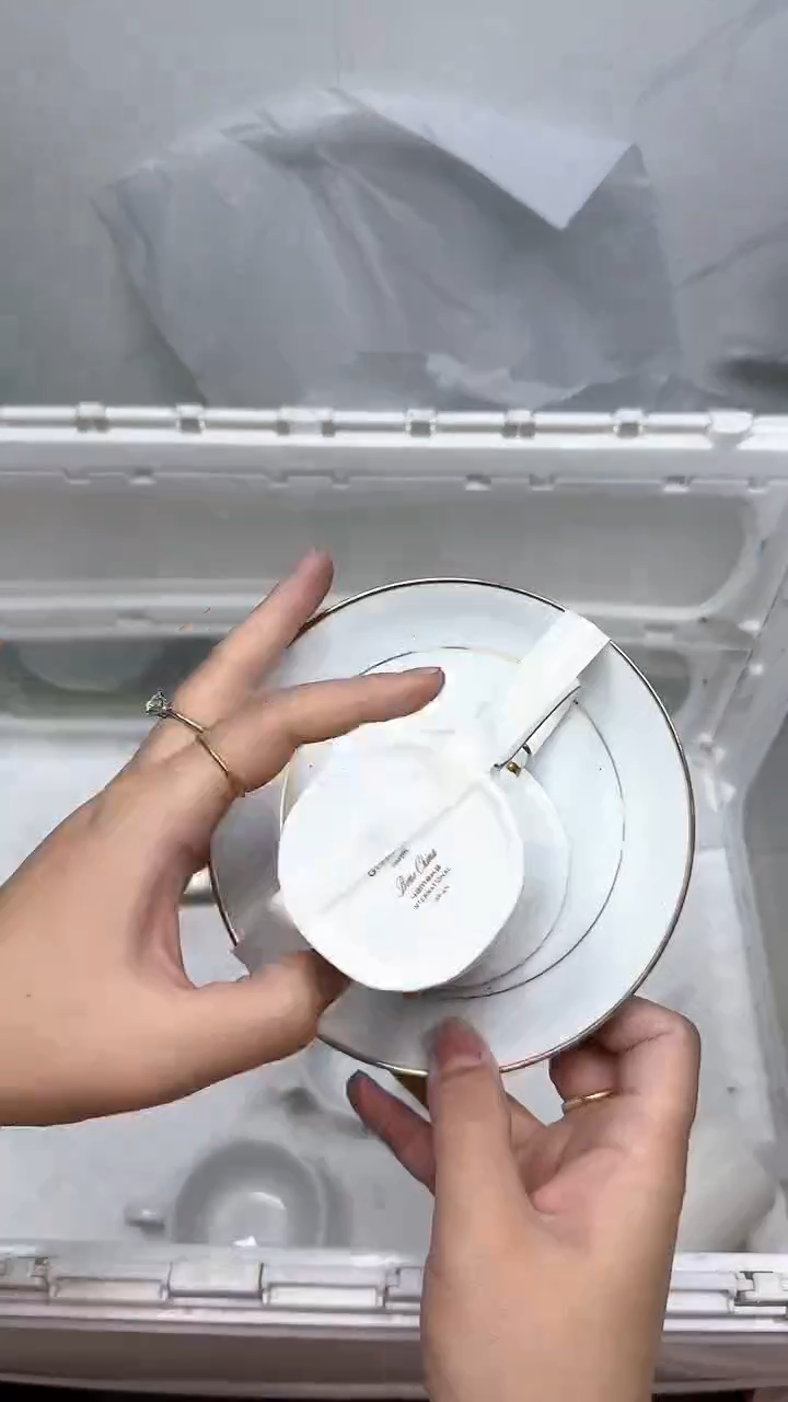 【闪购商品】801回流瓷器默认微瑕，18.8包邮