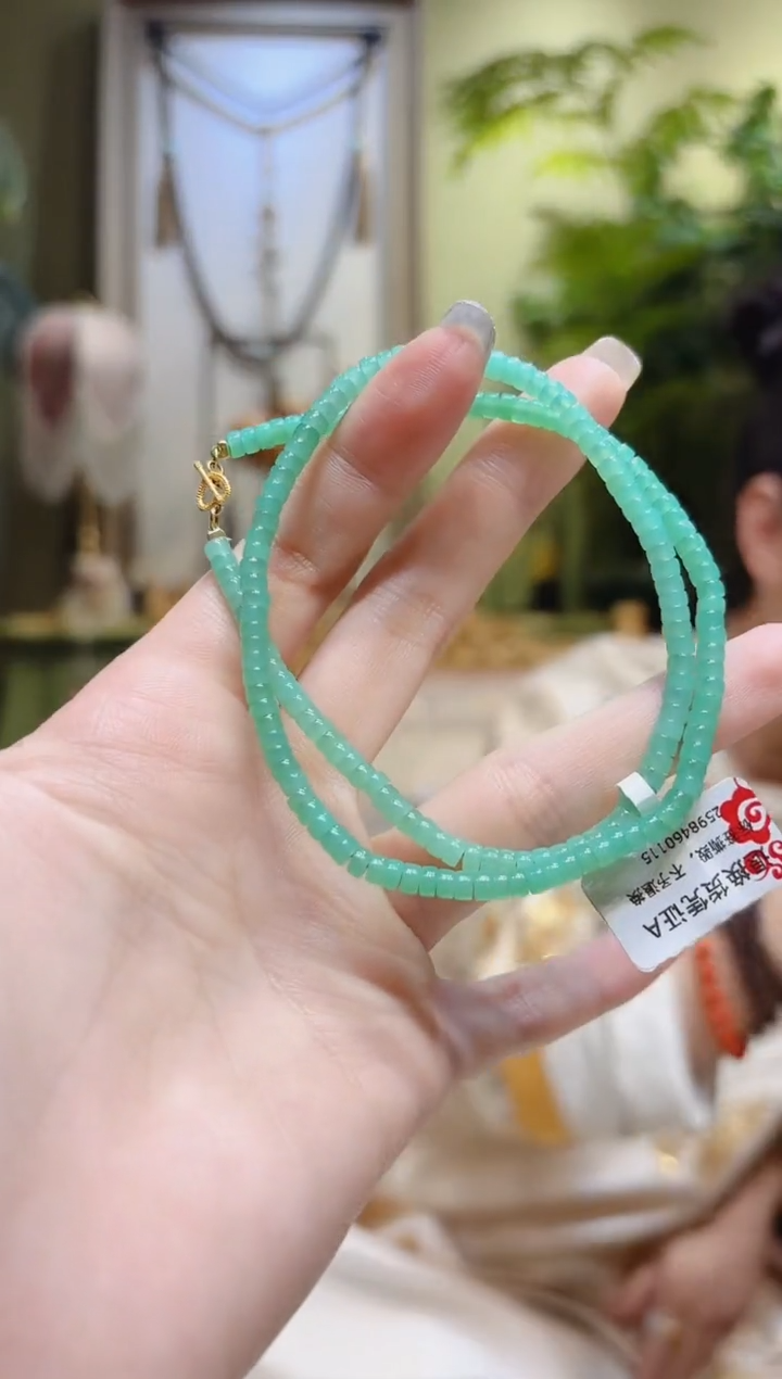 【闪购商品】玛瑙/玉髓项链18K金镶嵌澳玉锁骨链