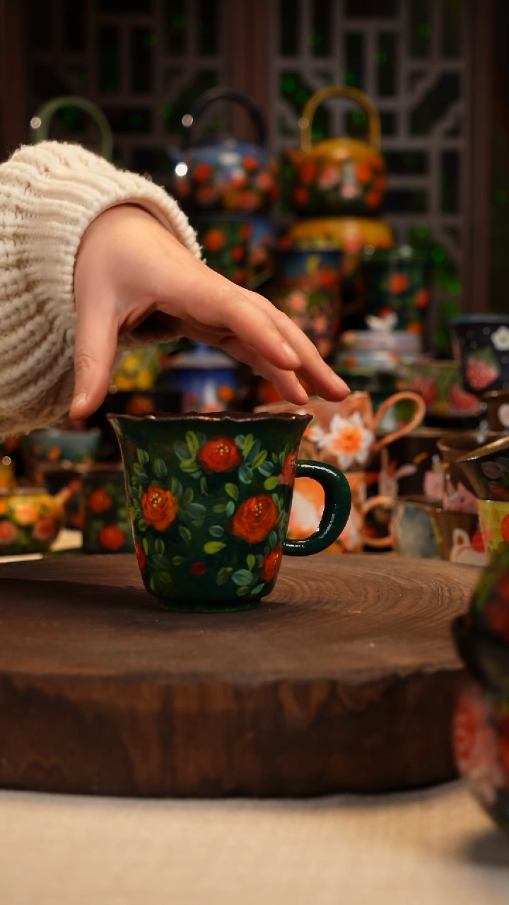 油画  手绘釉下彩