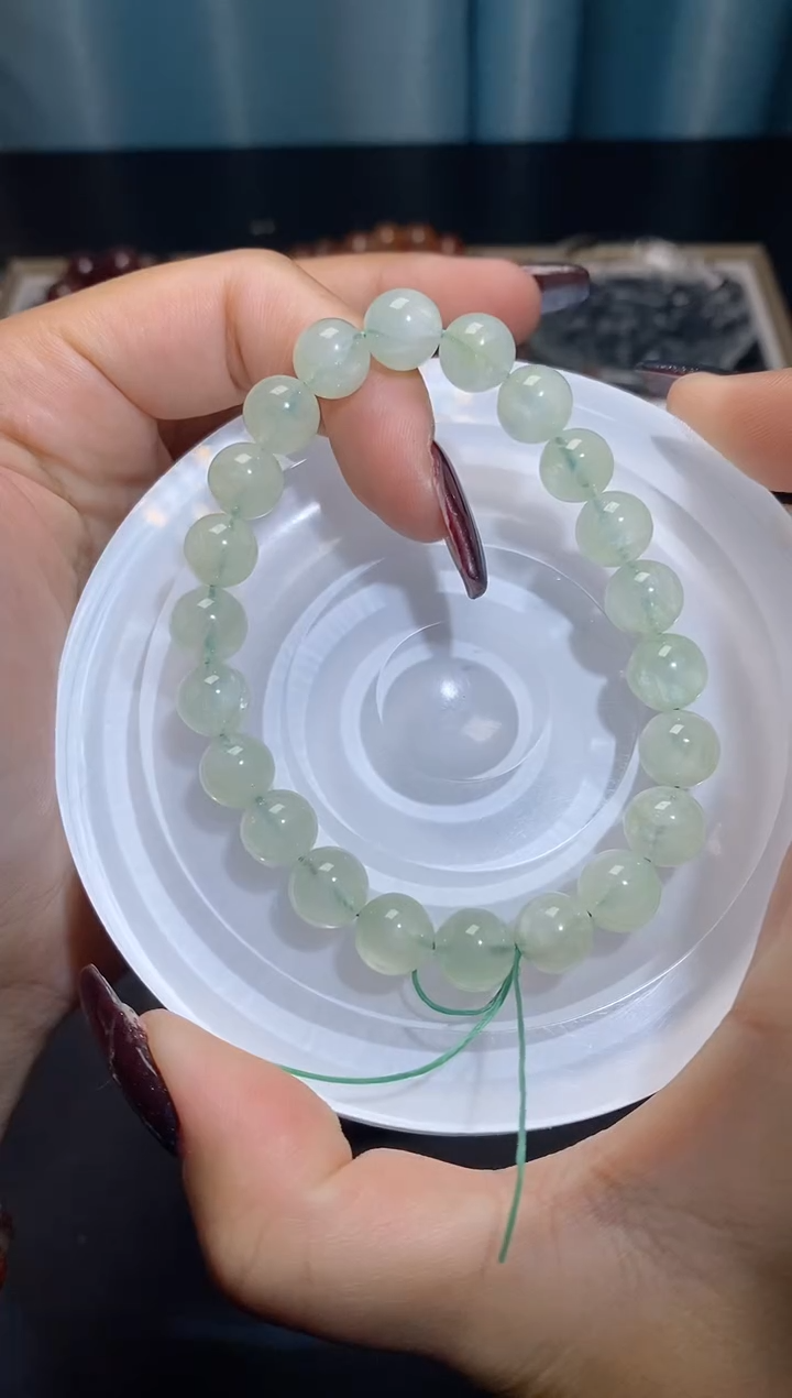 【闪购商品】水晶手串未镶嵌葡萄石编码302