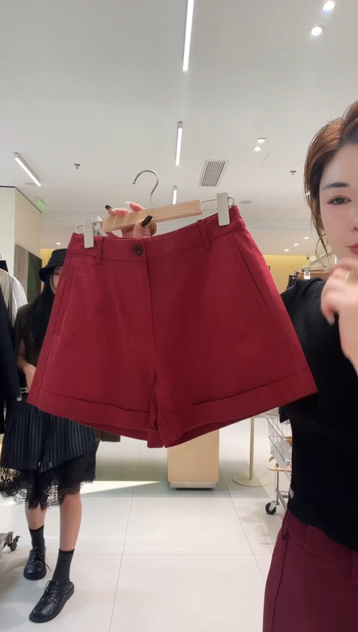 羊皮（革）LAB042A61短裤