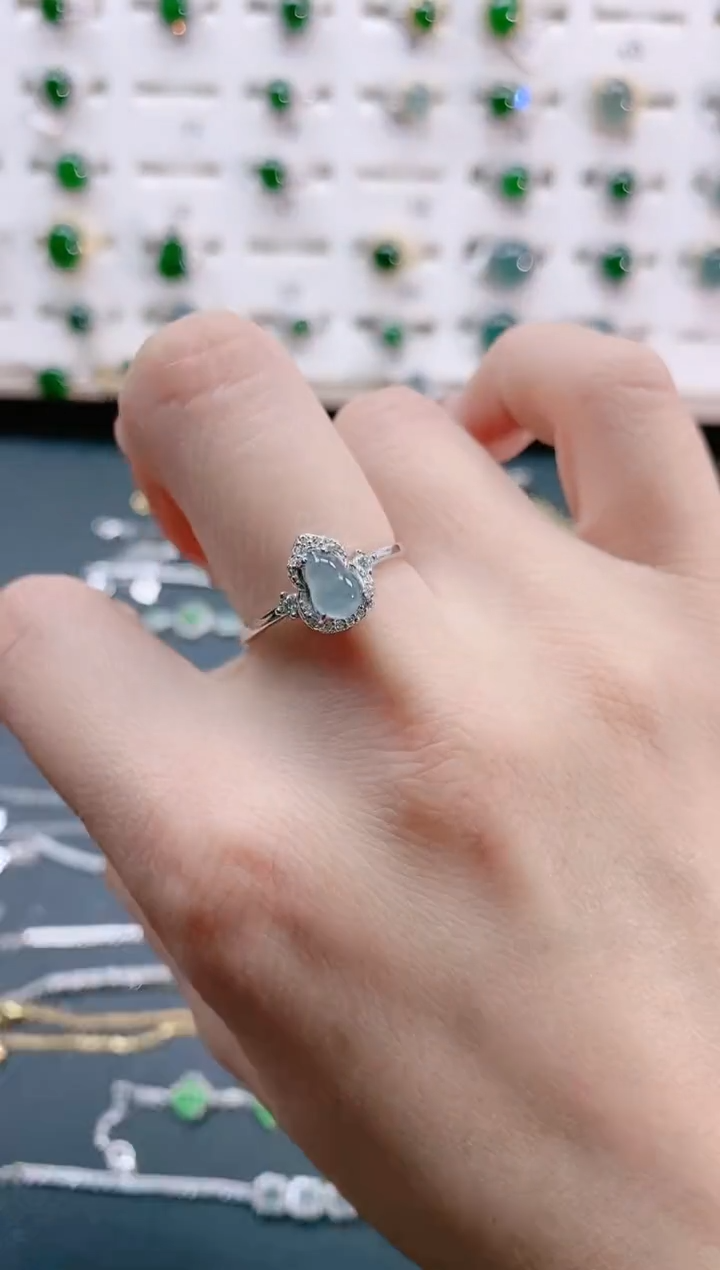 【闪购商品】翡翠戒指银S925镶嵌天然翡翠