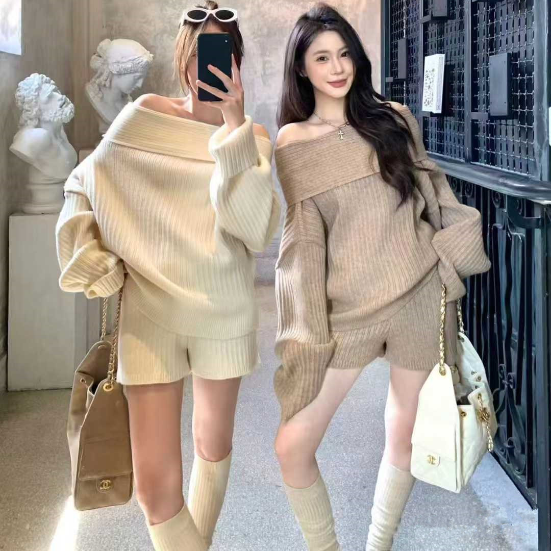 慵懒风针织套装女秋冬新款宽松一字肩毛衣+短裤高级感时尚两件套
