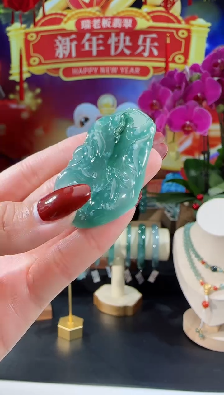 【闪购商品】翡翠吊坠(不含链)未镶嵌凤九