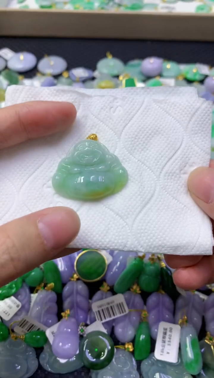 颈饰未镶嵌翡翠天然缅甸翡翠A货