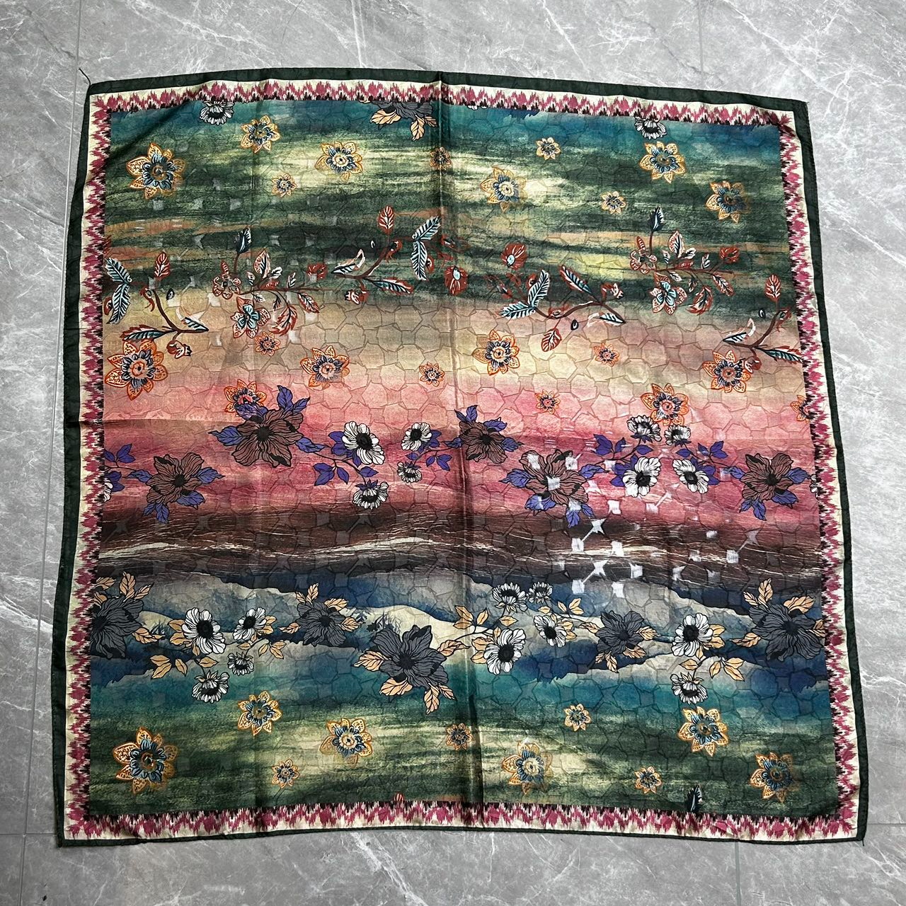 （桑波空谷幽兰）桑波缎方巾85*85左右围巾