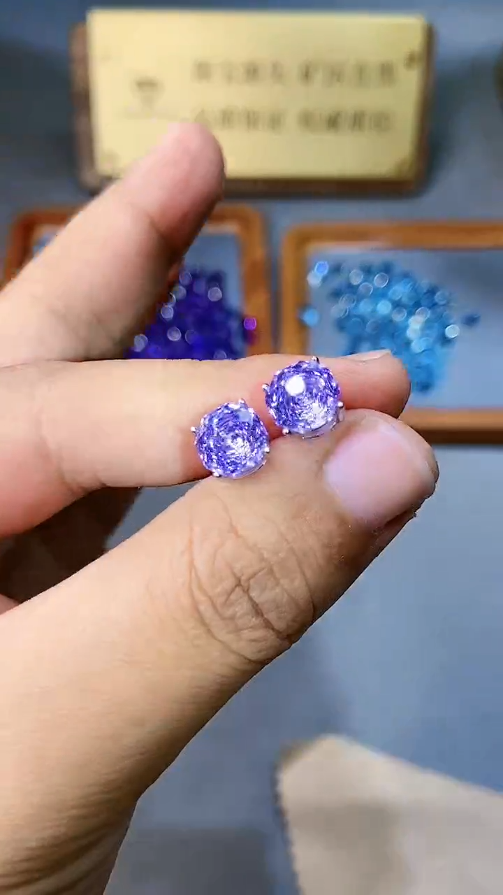 【闪购商品】紫晶耳饰银S925镶嵌3444