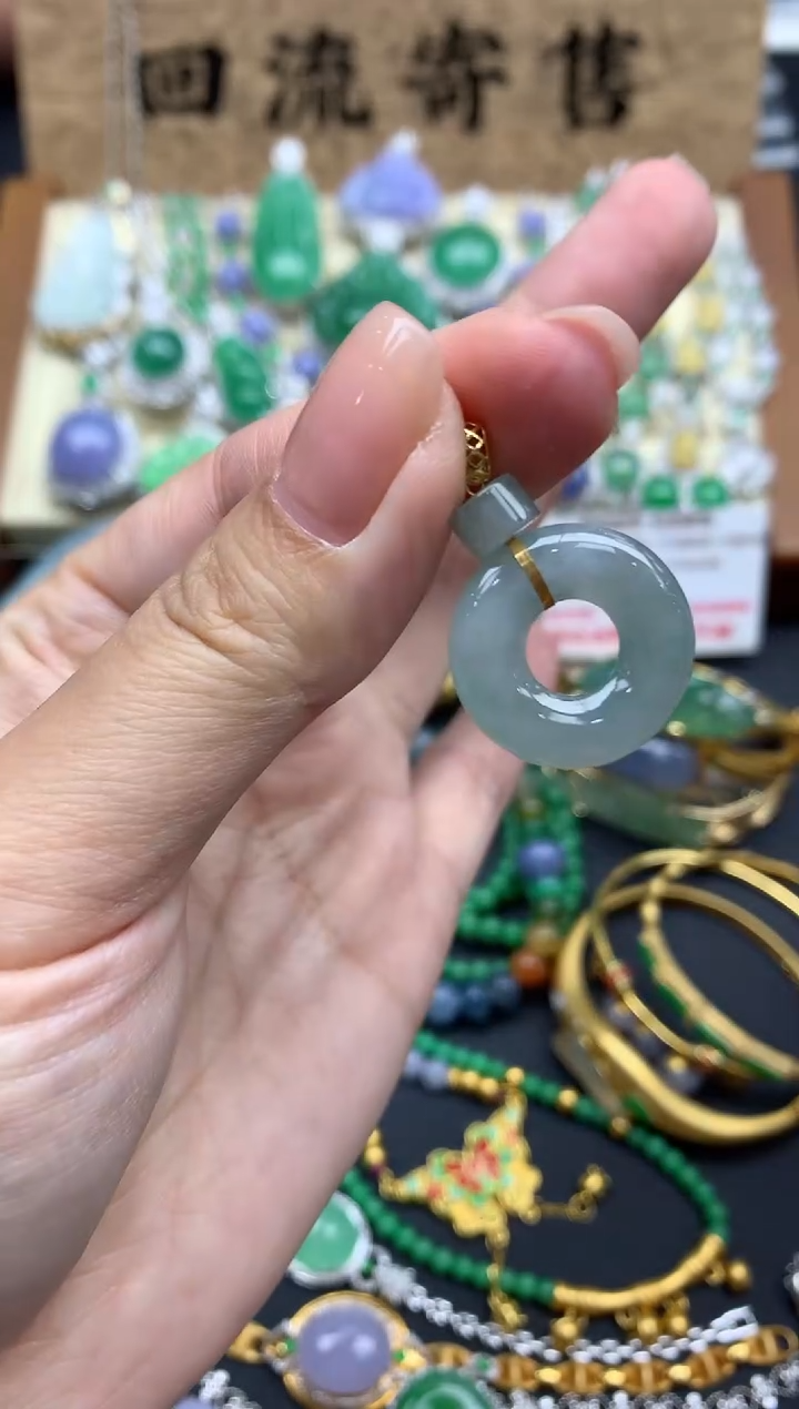 【闪购商品】翡翠颈饰18K金镶嵌175-中国好珍宝