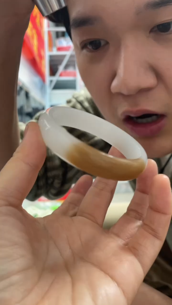 【闪购商品】和田玉颈饰未镶嵌A18一口糖浅糖59-60