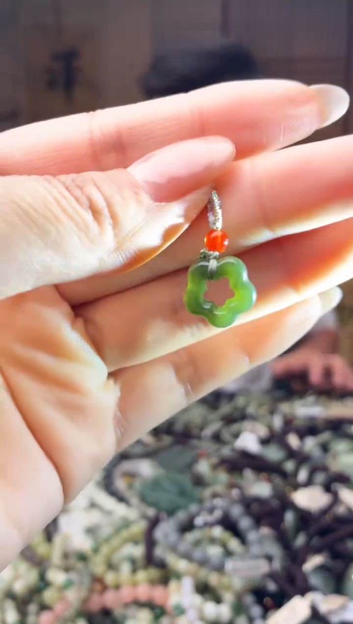 颈饰未镶嵌和田玉多样性发货，拍一发一