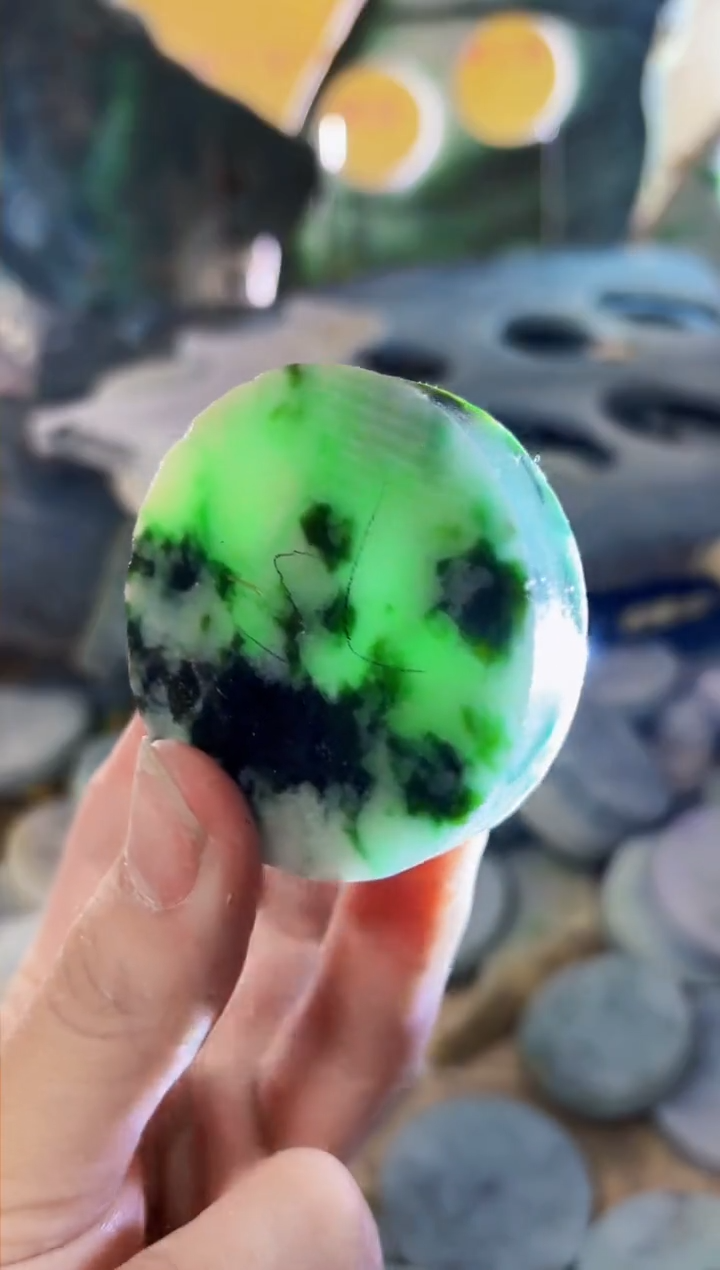 【闪购商品】翡翠颈饰未镶嵌A货白谭1572