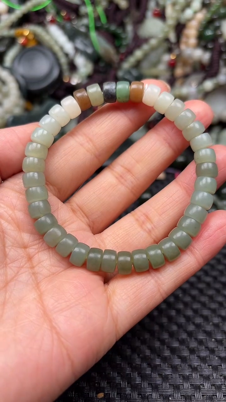 【闪购商品】和田玉颈饰未镶嵌.