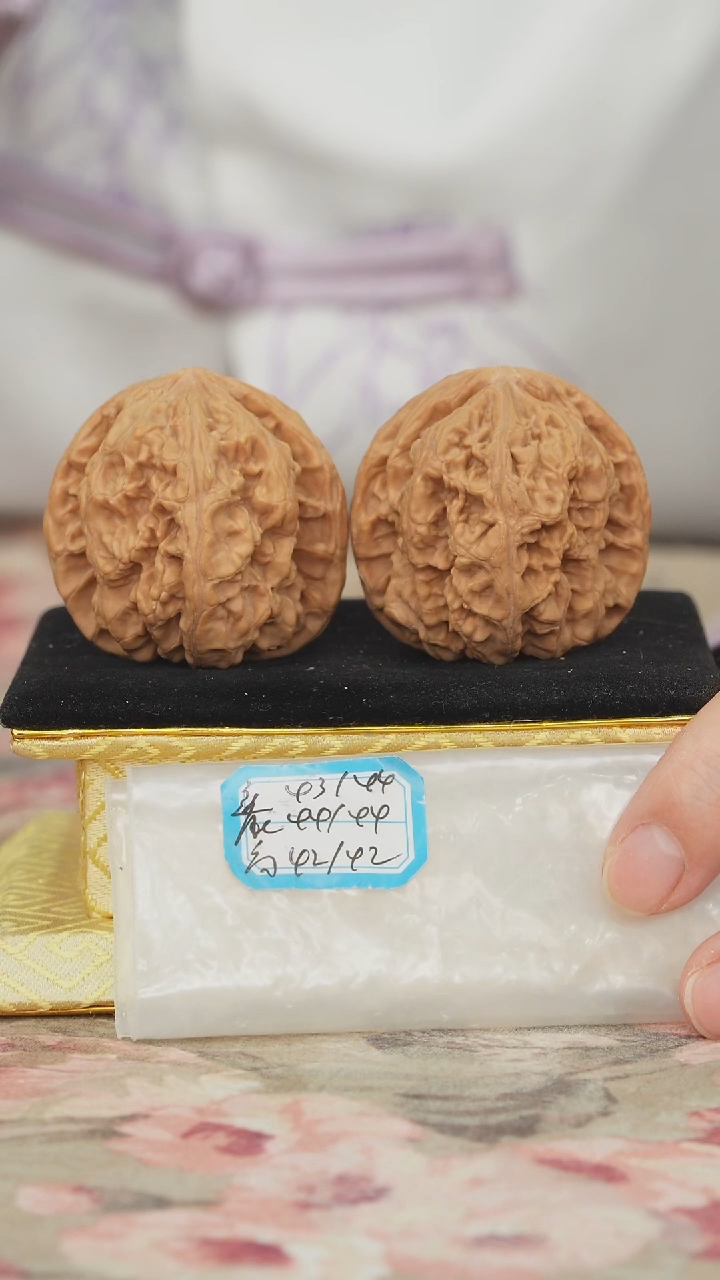 把件文玩核桃非嫁接大粗筋微修