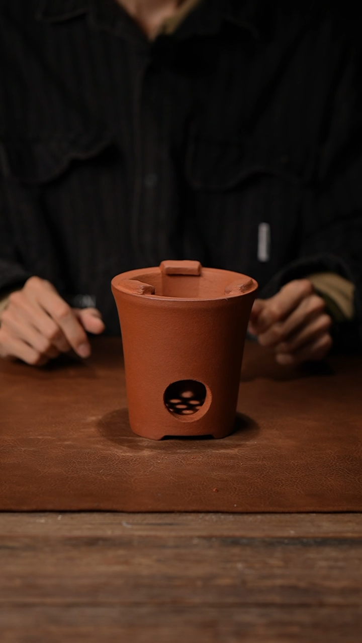 018圆形开窗收腰炭炉