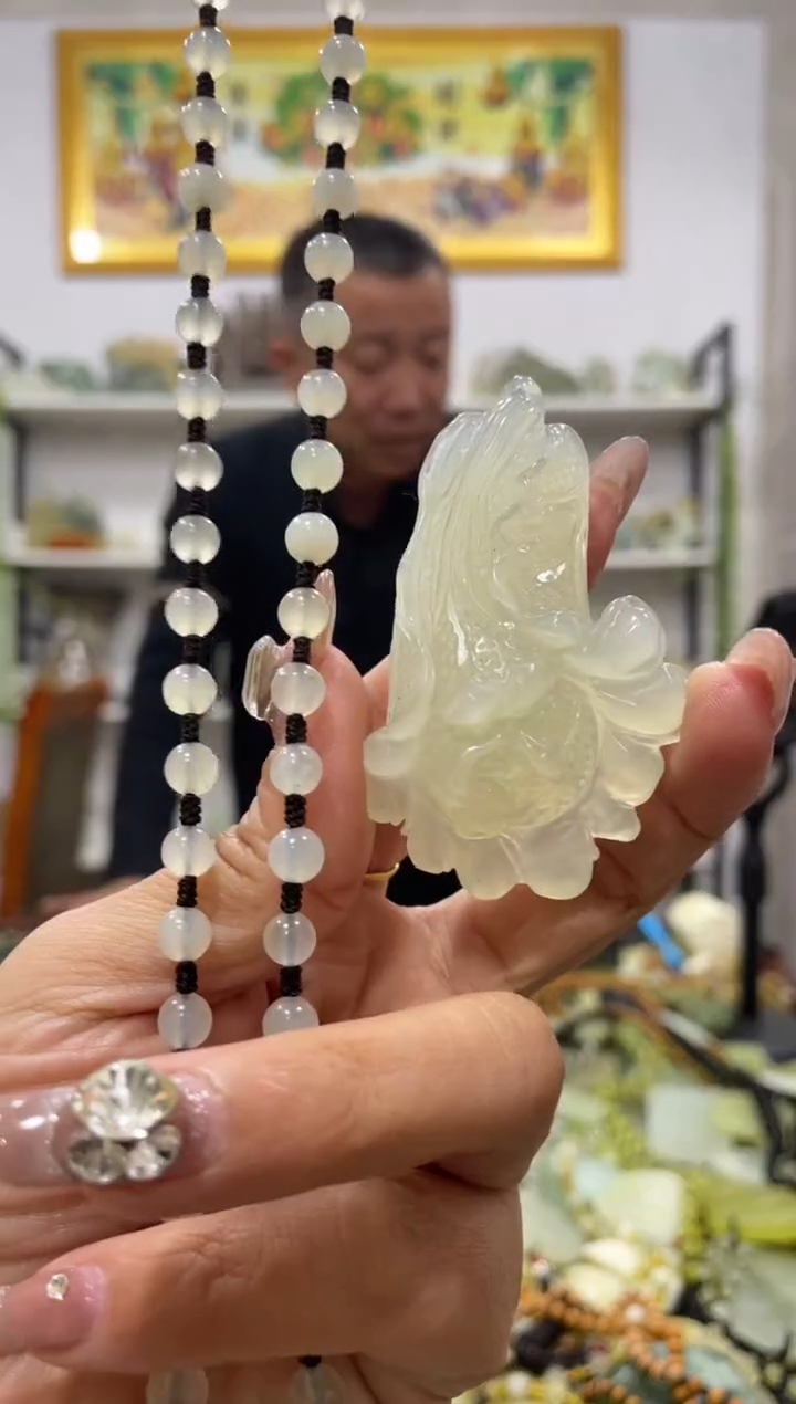 【闪购商品】岫玉吊坠未镶嵌              