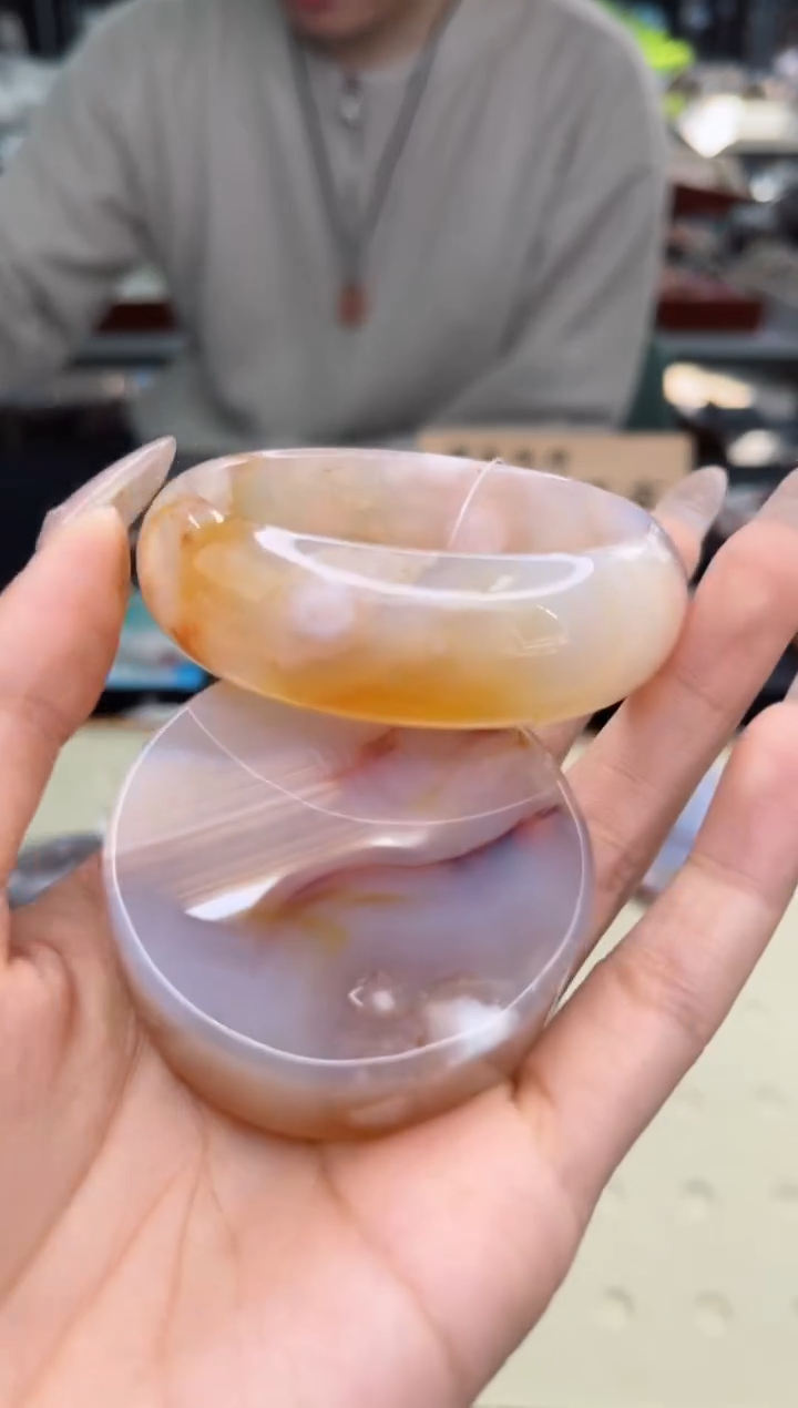 【闪购商品】石英质玉手镯未镶嵌53圈口（赠品镯心）3569044