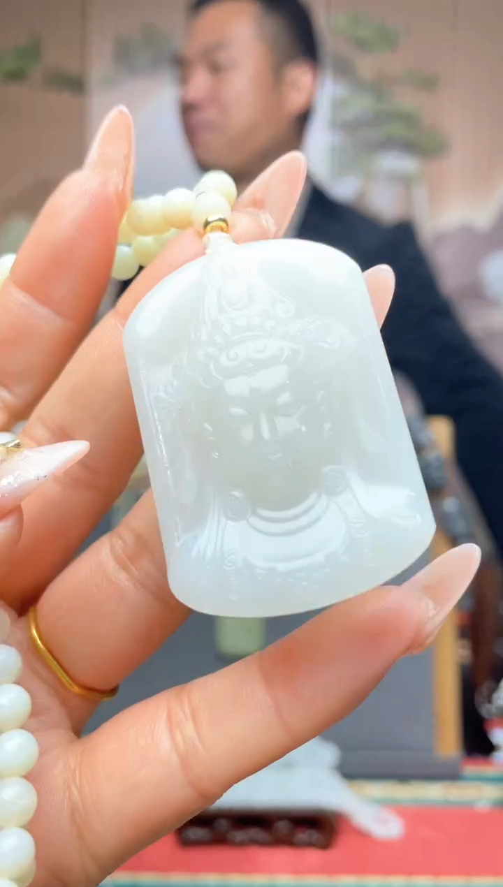 【闪购商品】和田玉颈饰未镶嵌一