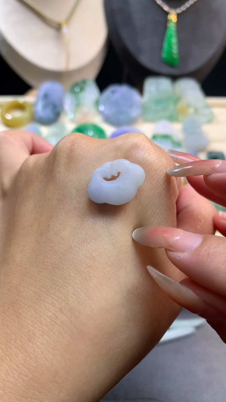 【闪购商品】定制翡翠未镶嵌翡翠