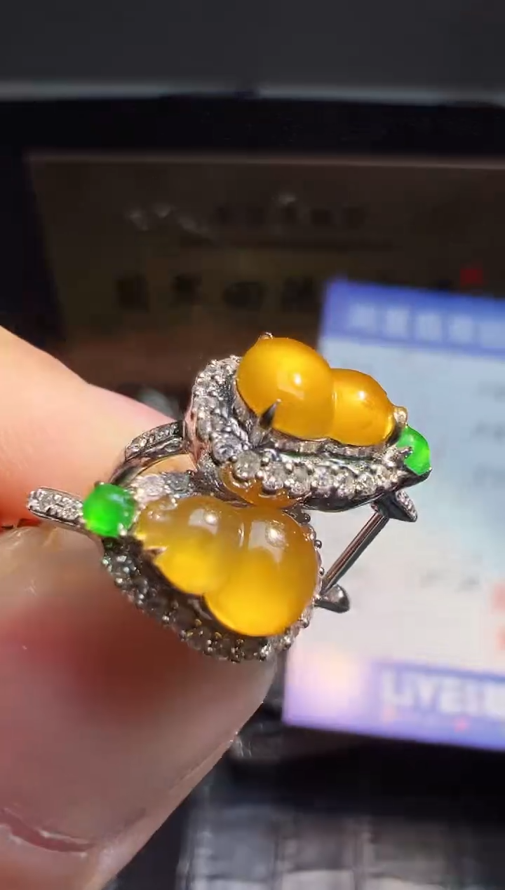 【闪购商品】翡翠耳饰18K金镶嵌翡翠回流