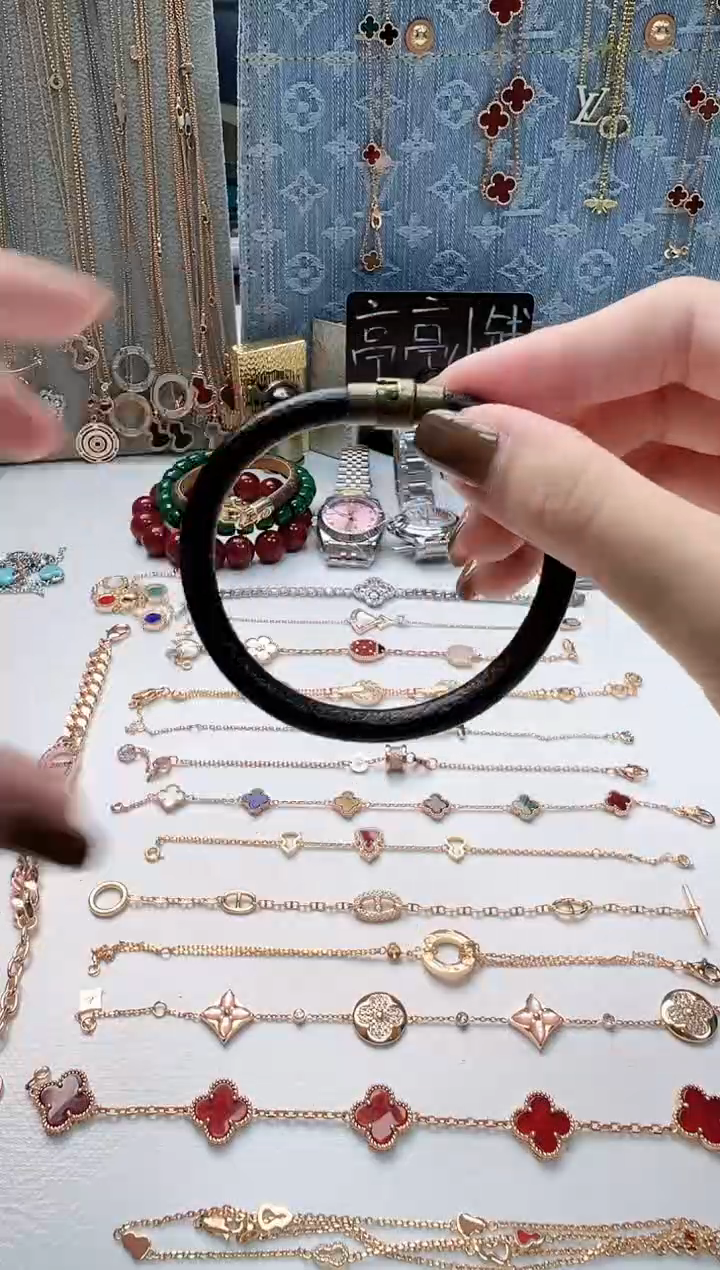 瓷片 彧贤聚宝阁 彧贤聚宝阁