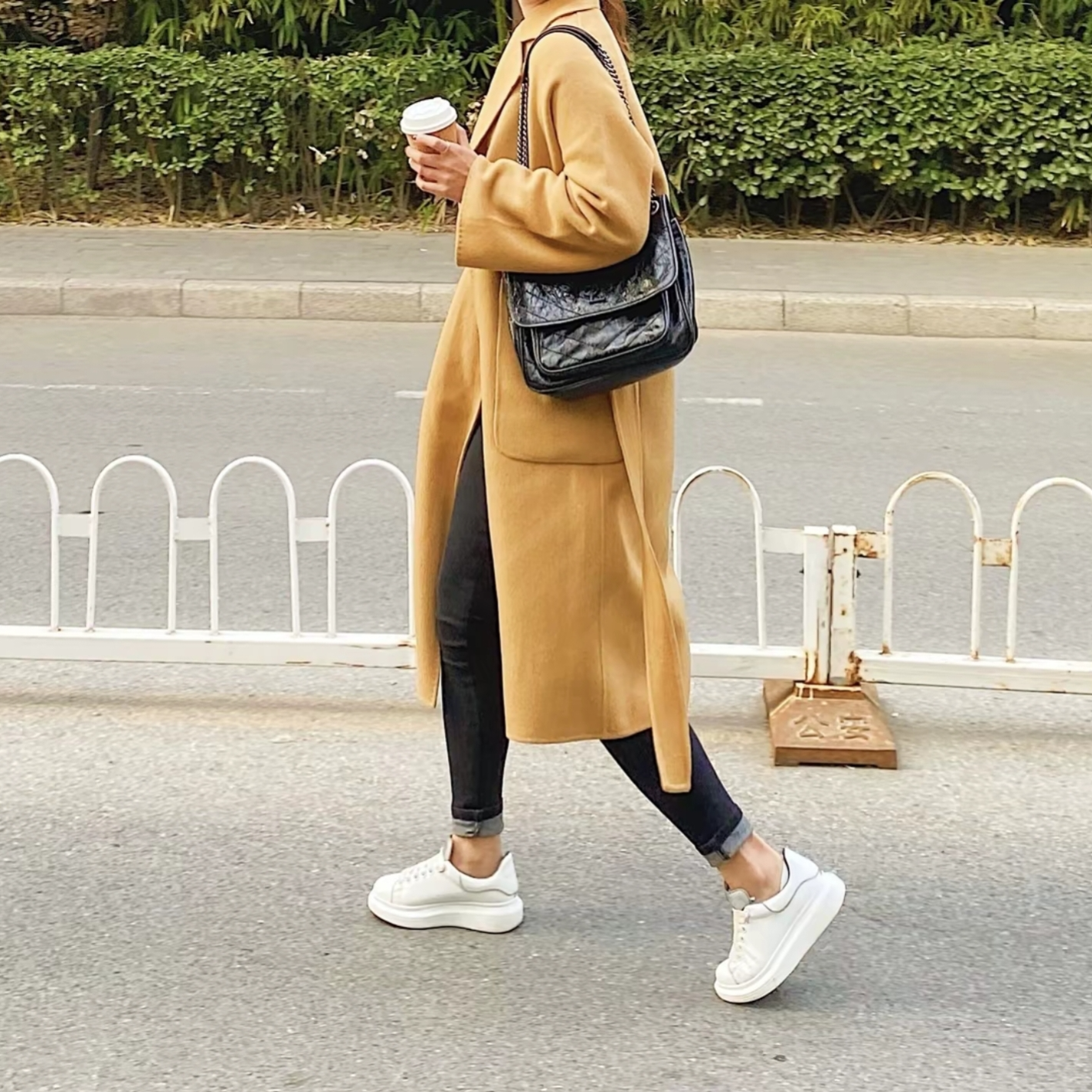 真皮新款时尚百搭经典链条流浪包单肩腋下包