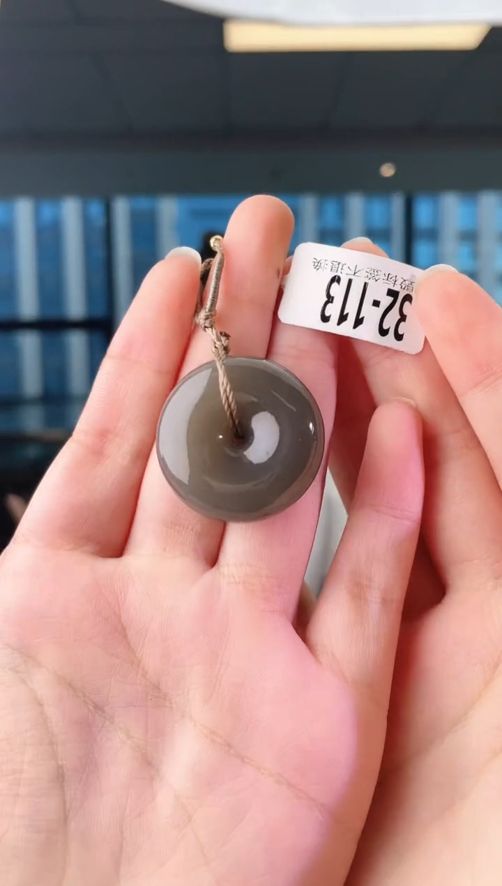 颈饰未镶嵌和田玉扣 113