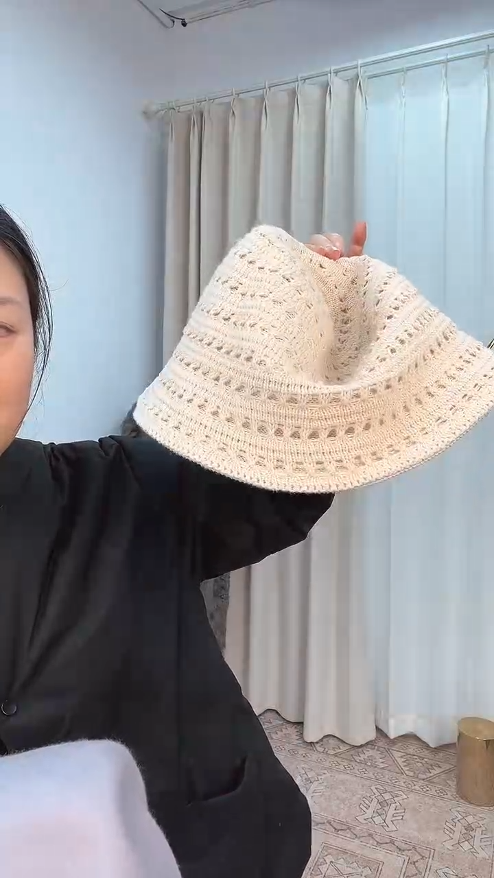 YEVACHAO女士时尚搭配帽子