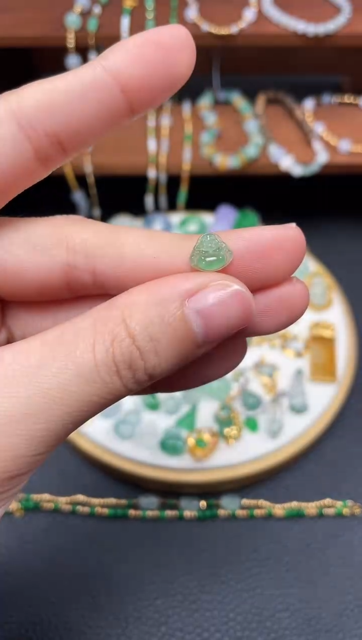 【闪购商品】翡翠吊坠(不含链)18K金镶嵌一个   JK601