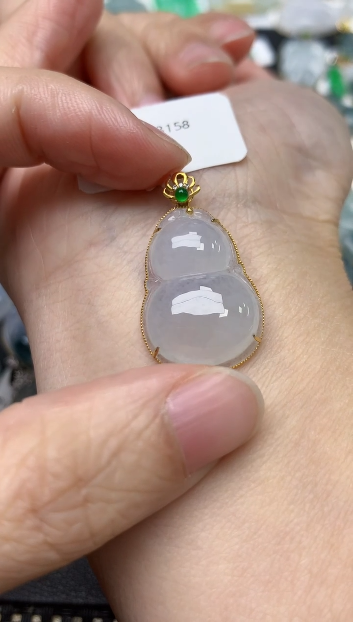 颈饰18K金镶嵌翡翠天然缅甸A货翡翠