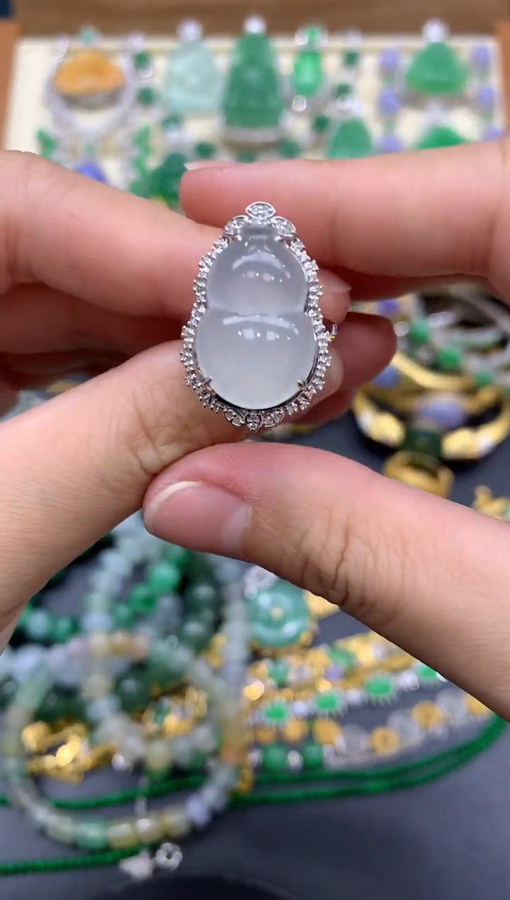 翡翠戒指18K金镶嵌531-中国好珍宝