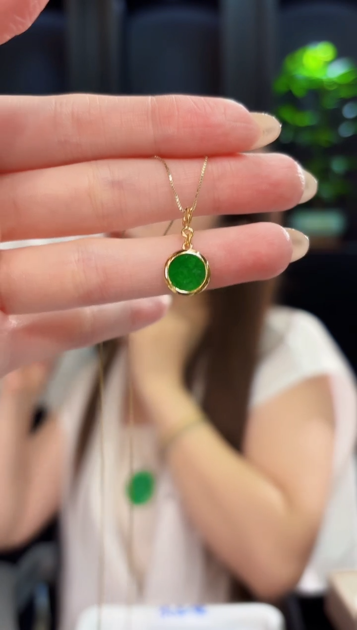 翡翠未镶嵌吊坠(不含链)u缅料A货/多样性发货/一件