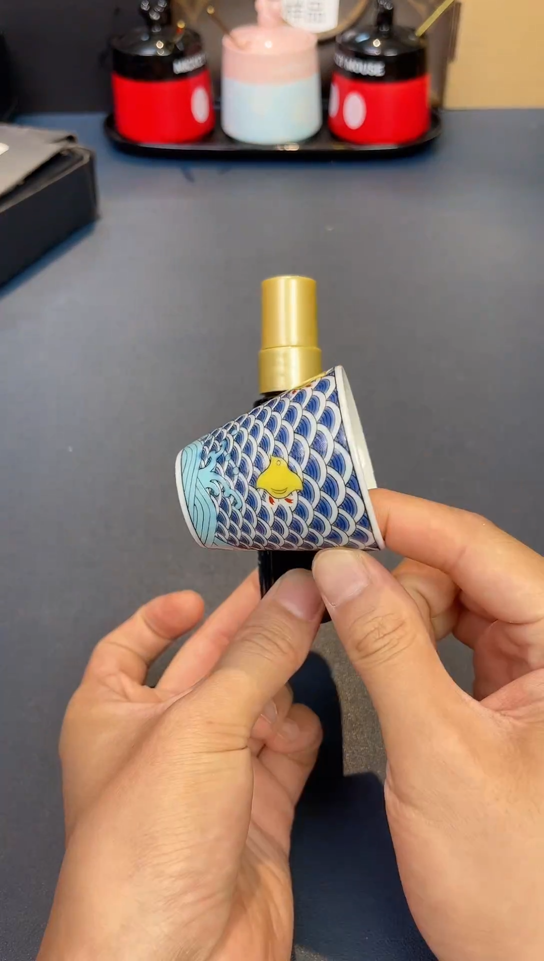 瓷片精油黑 50  无盒