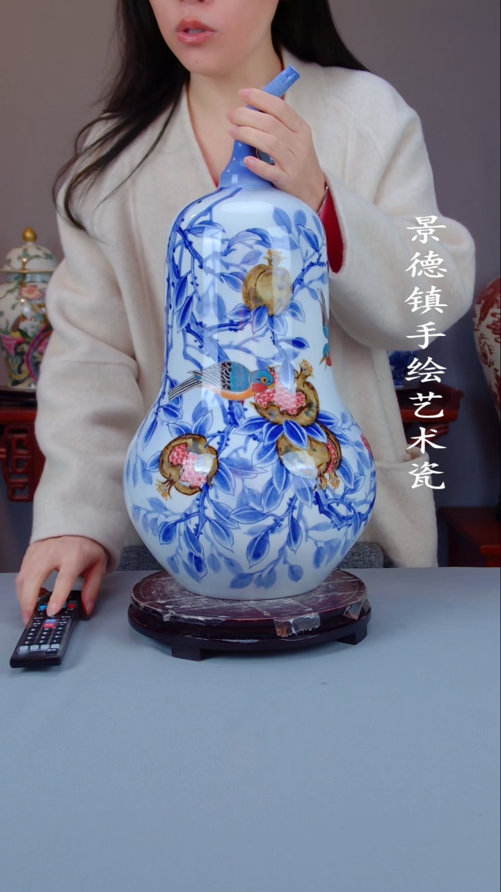 摆件陶瓷景德镇手工手绘陶瓷摆件32