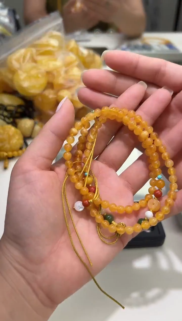 裸石琥珀未镶嵌琥珀蜜蜡吊坠多样性发一条