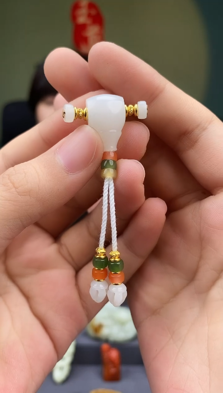 【闪购商品】和田玉-未镶嵌白玉三通套装