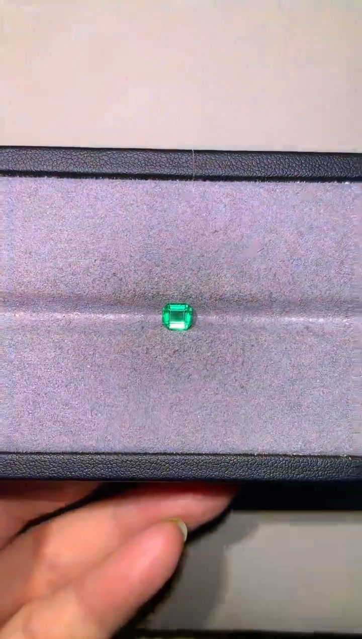 【闪购商品】祖母绿裸石未镶嵌0.77ct赞比亚A159