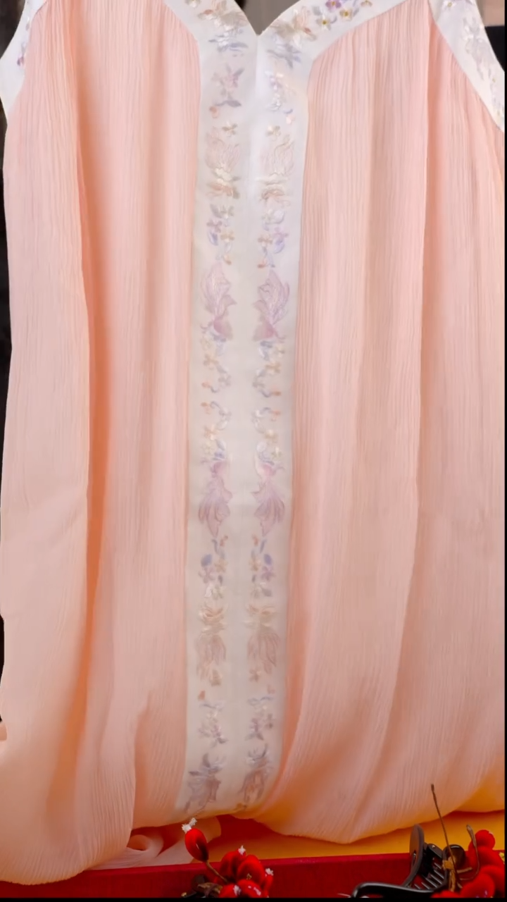 刺绣一****靖L码 非遗苏绣饰品