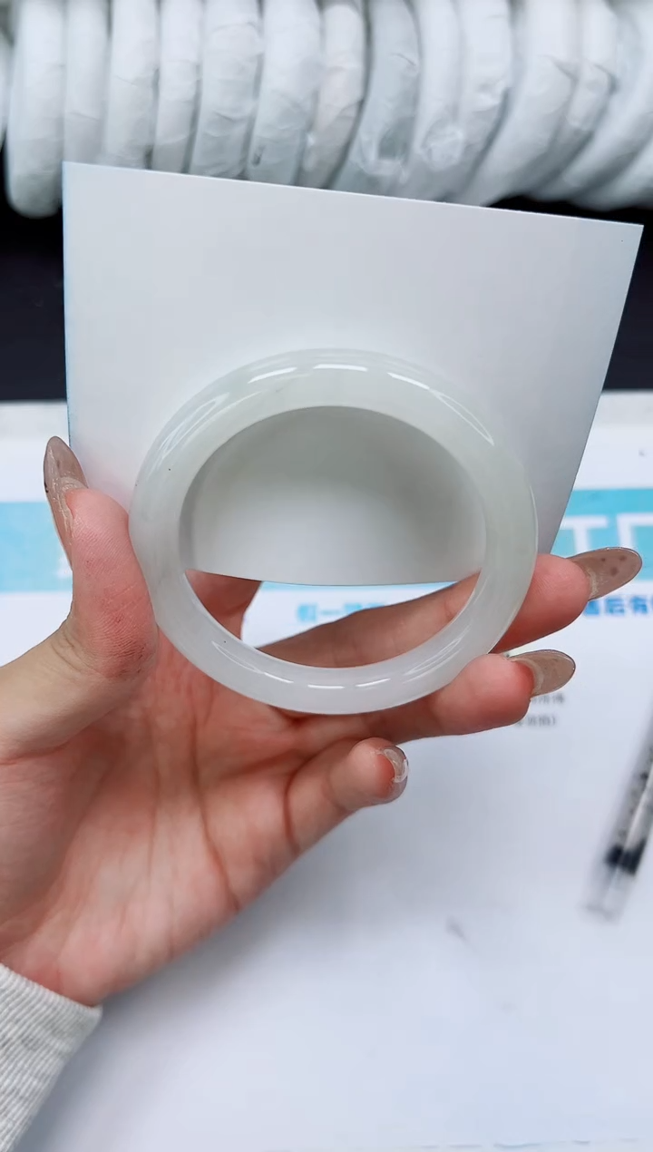 未镶嵌手镯石英质玉A213-55/56/57