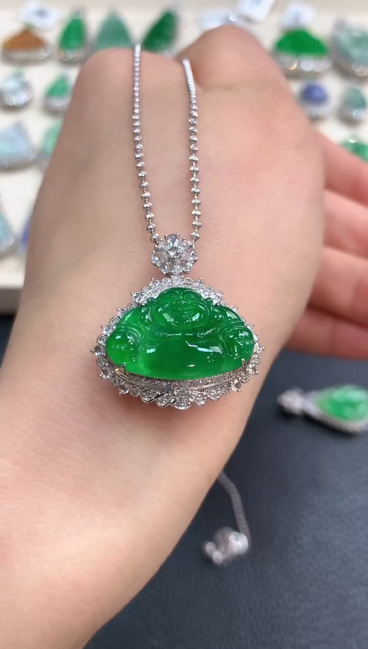 【闪购商品】翡翠吊坠(不含链)18K金镶嵌n120       