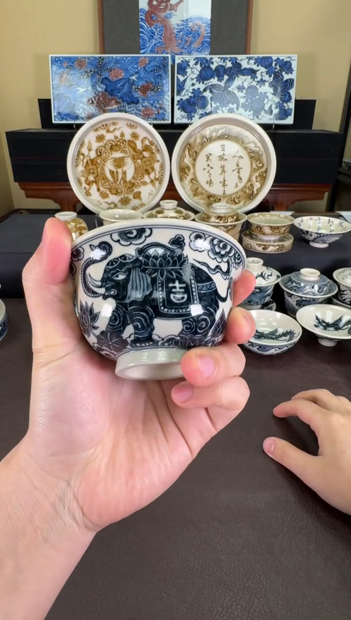 【闪购商品】瓷片二号釉大象纹大压手杯