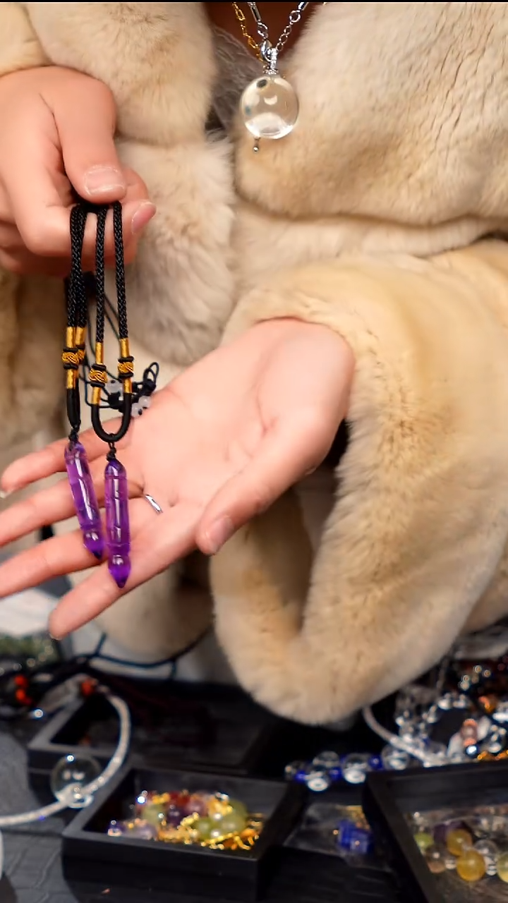 水晶摆件未镶嵌111