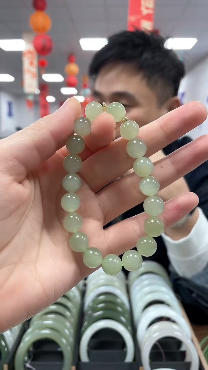 【闪购商品】和田玉手链未镶嵌翠胶猫卡10手串一条