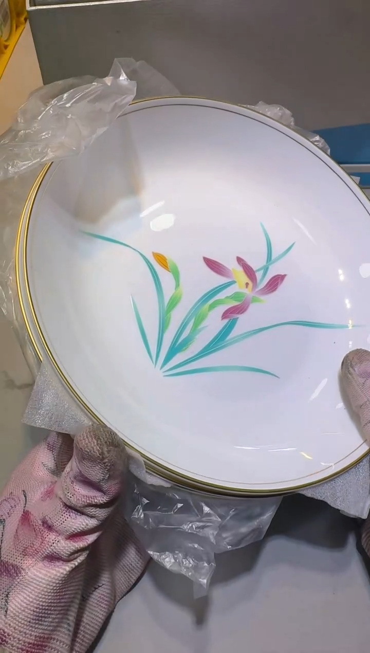 【闪购商品】瓷片11111111111111