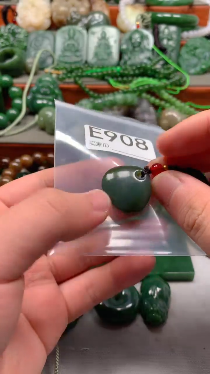 未镶嵌和田玉珠宝半成品1