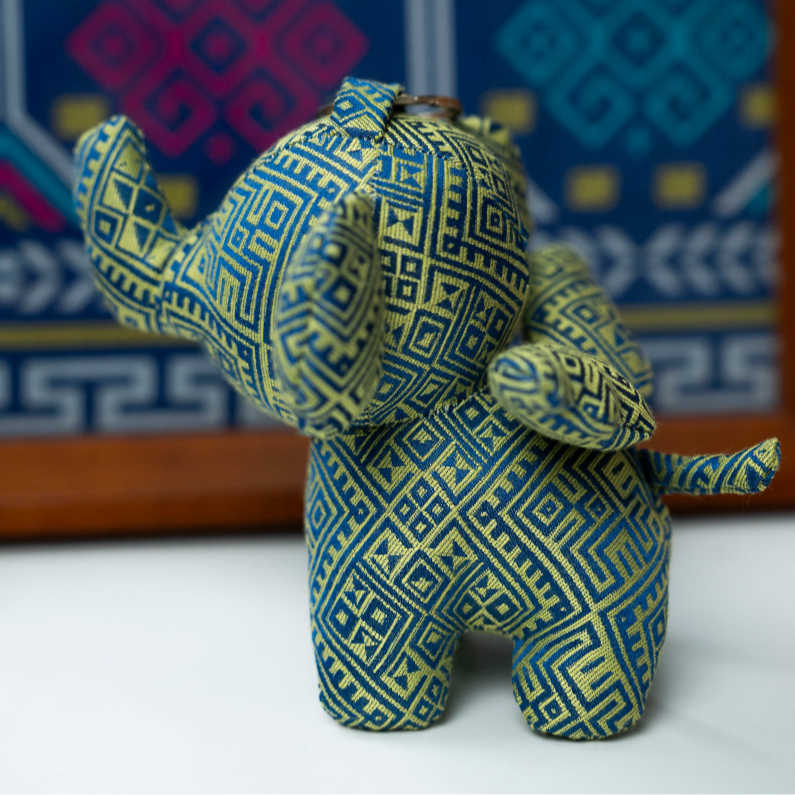 文创壮锦小飞象钥匙扣