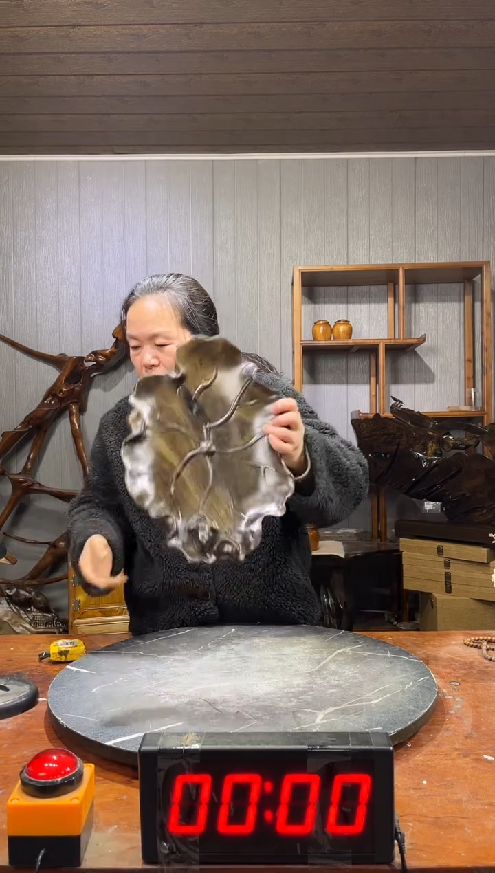 金丝楠提**苏阴沉木果盘